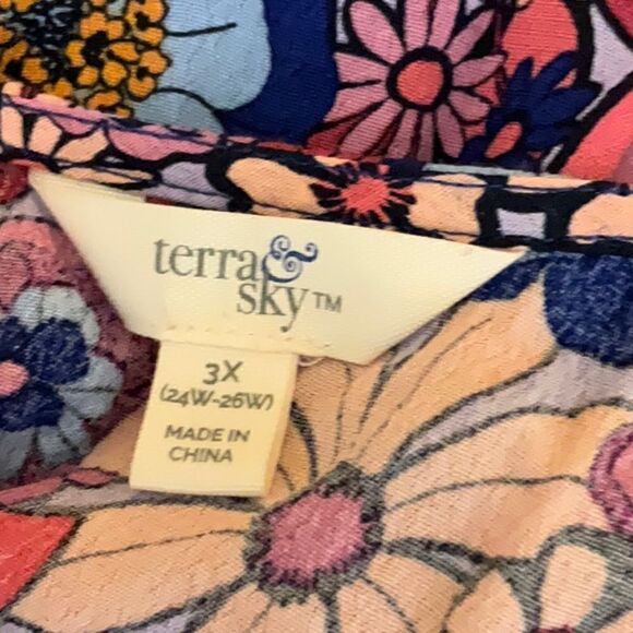 NWOT TERRA & SKY tunic style top in bright, vibrant colors size 3x - Picture 10 of 12